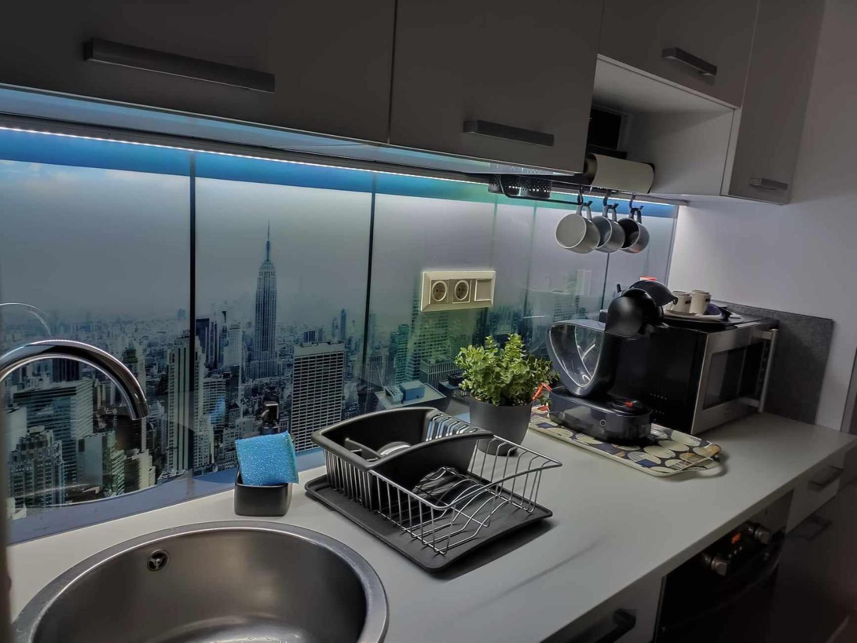 West Panorama Penthouse - Apartment With A Fantastic View Of The City Сомбатели Екстериор снимка